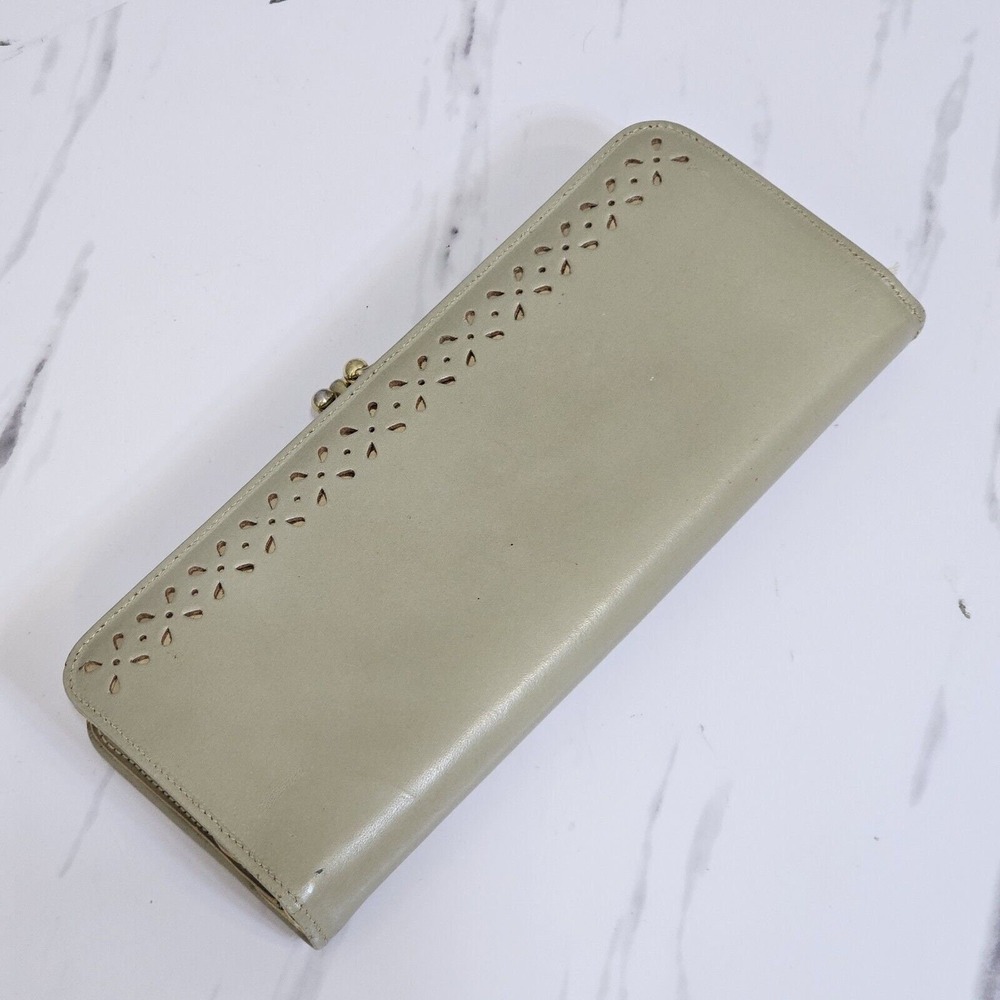 Vintage 60s Baronet Kisslock Wallet Perforated Taupe Faux Leather Mid Century 8"